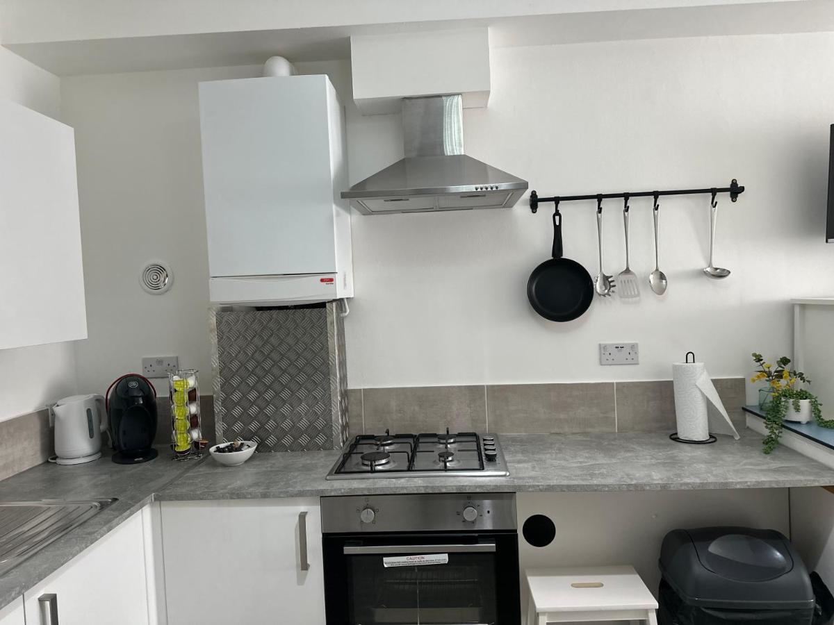 High Barnet Studio Flat Extérieur photo
